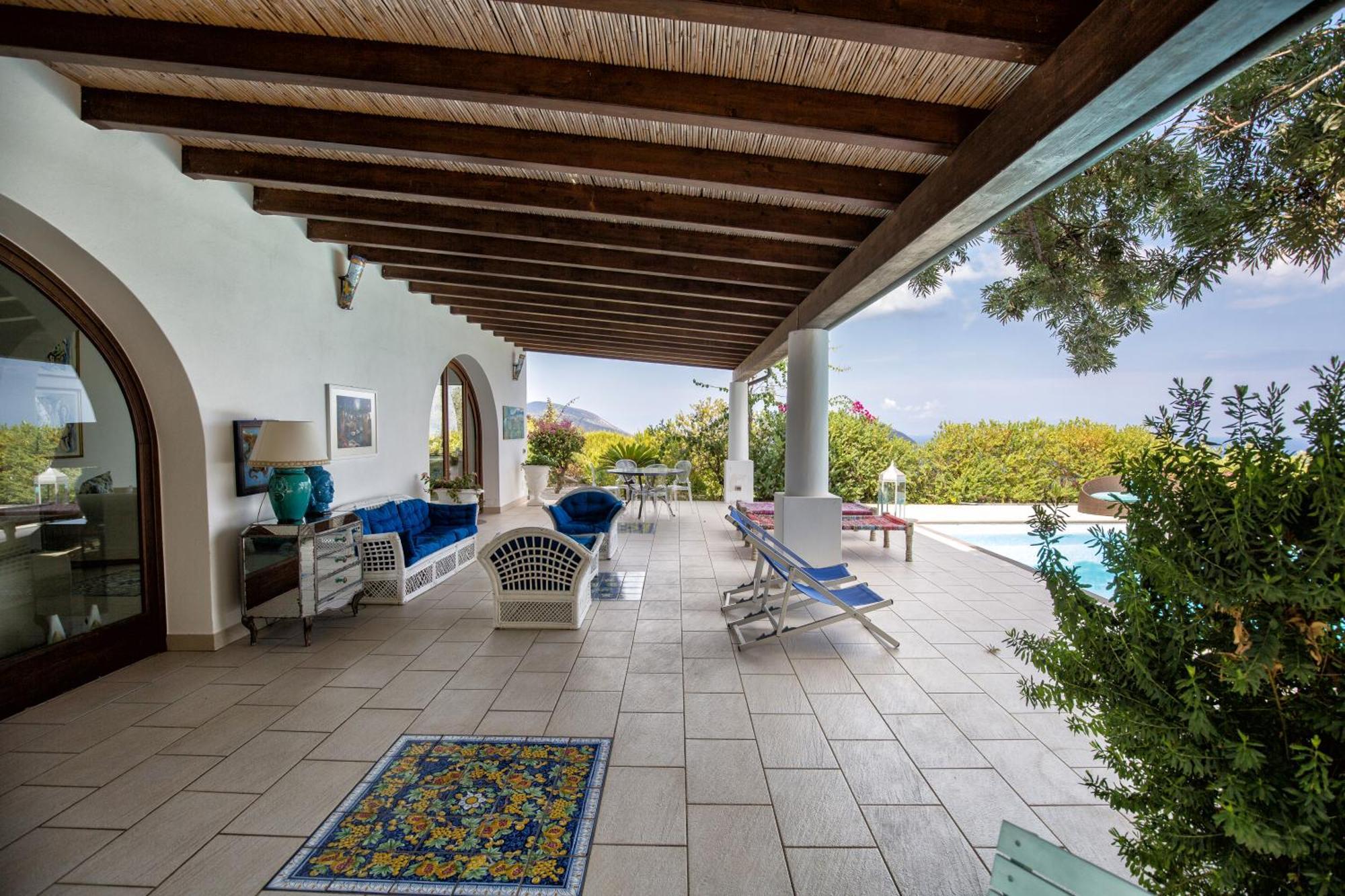 Sealight Villa Lipari - Vista E Piscina Екстер'єр фото