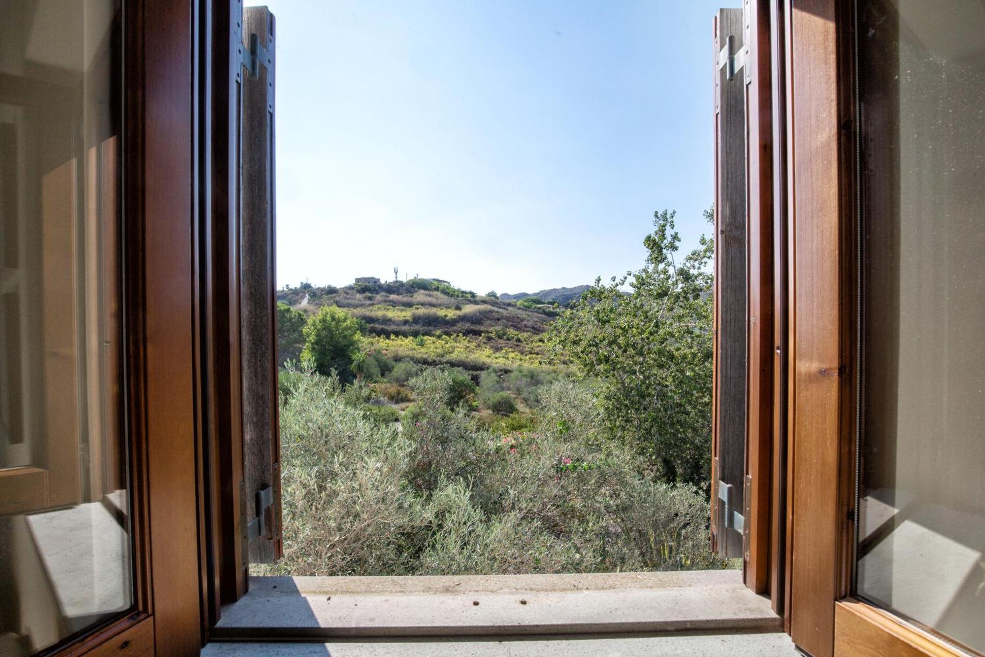 Sealight Villa Lipari - Vista E Piscina Екстер'єр фото
