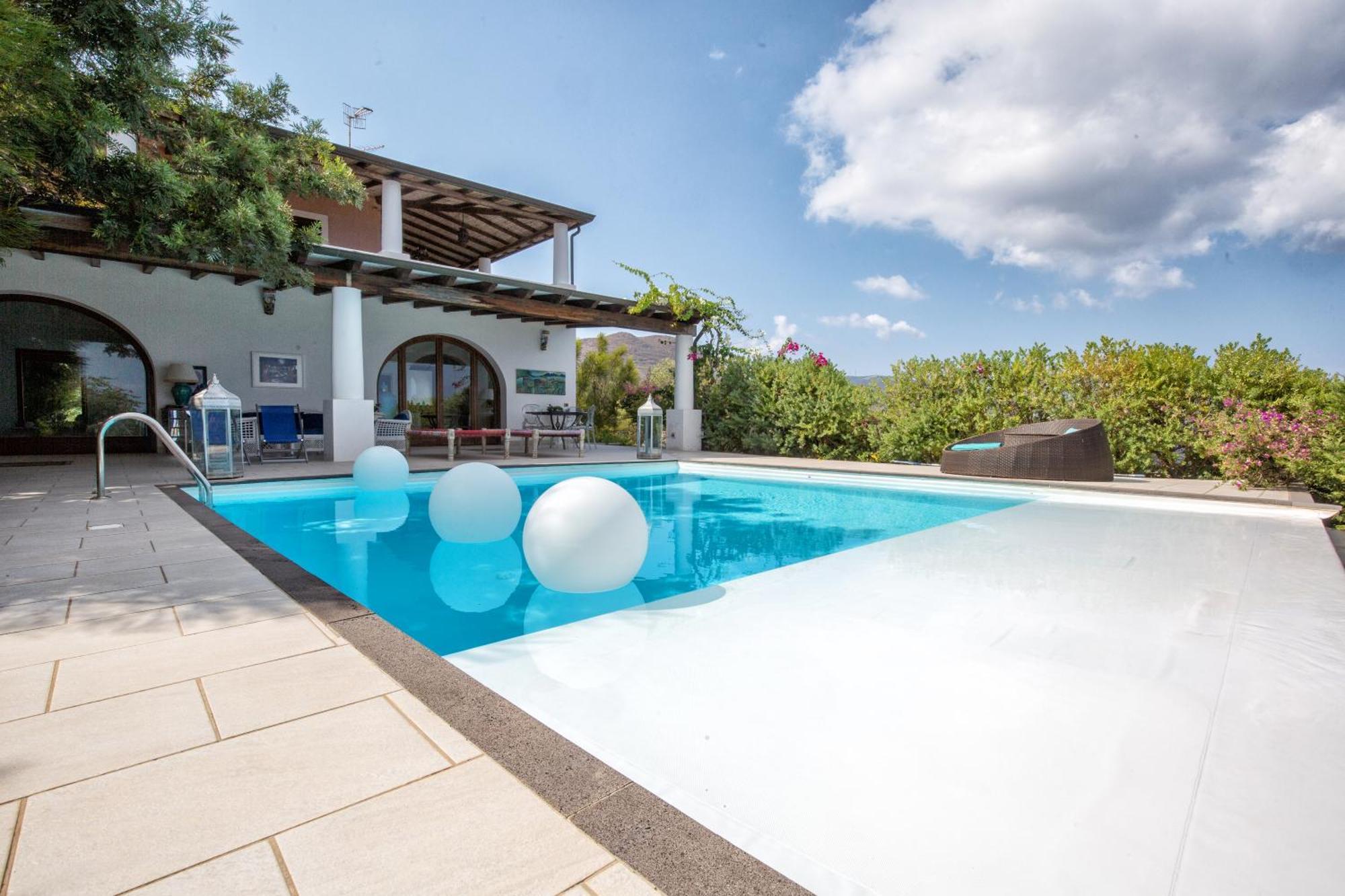 Sealight Villa Lipari - Vista E Piscina Екстер'єр фото