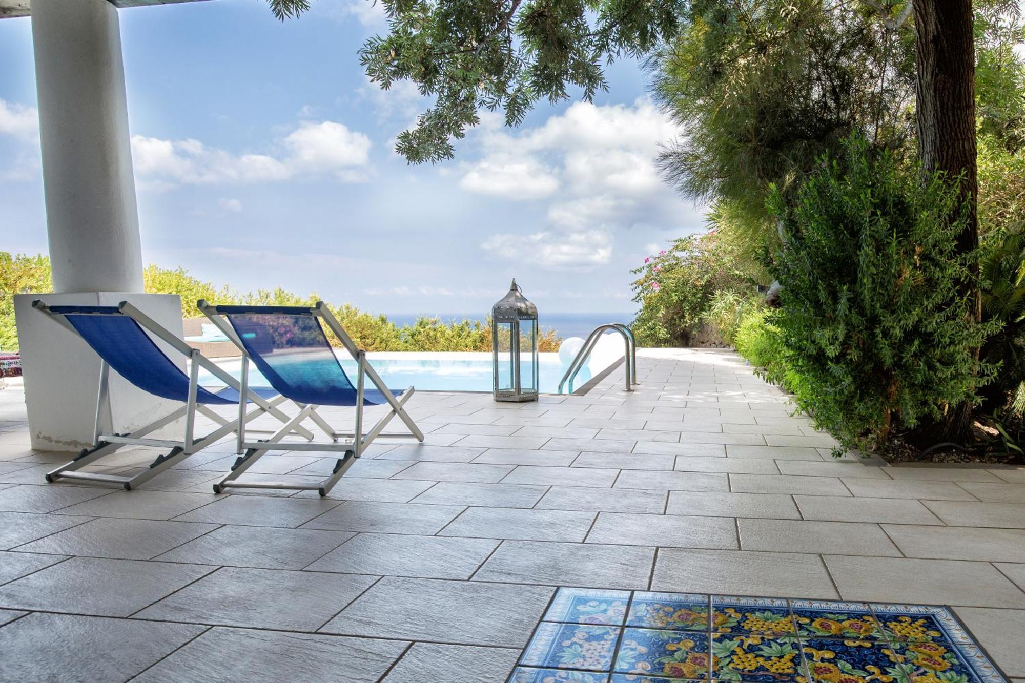 Sealight Villa Lipari - Vista E Piscina Екстер'єр фото